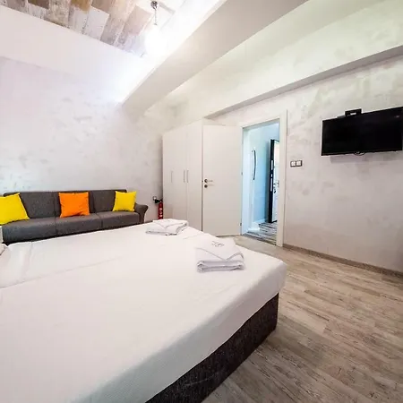 Colour Life -no Window