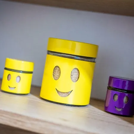 Colour Life -no Window