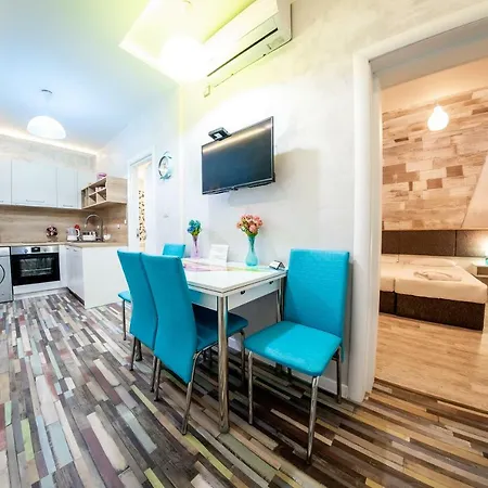 Colour Life -no Window Διαμέρισμα